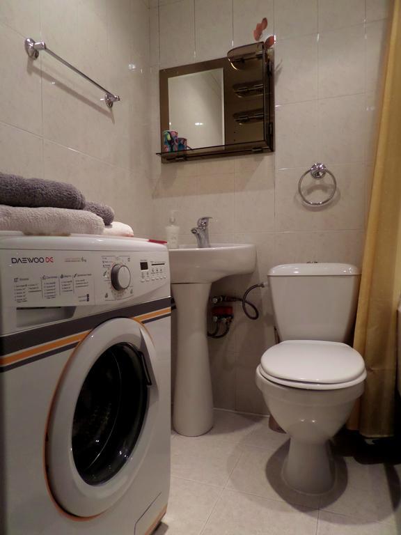 Ara & Gaya Аpartment Apartment เยเรวาน ภายนอก รูปภาพ